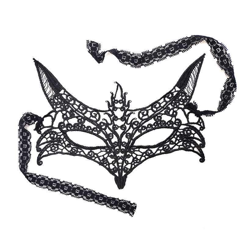 MIDNIGHT LACE // Masquerade Mask