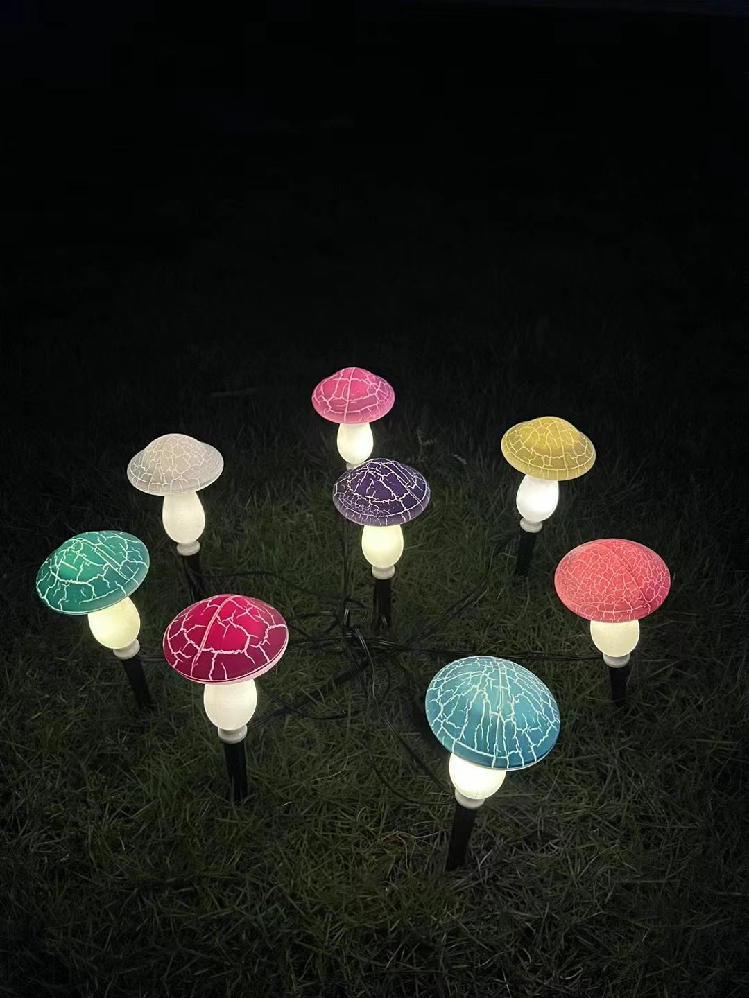 MYCELIUM PATH // Solar Mushroom Garden Lights